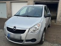Gebraucht Opel Agila 70 PS (51 kW) 2009 Silber Kleinwagen