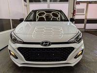 Gebraucht Hyundai i20 Active 101 PS (74 kW) 2019 Weiß Kleinwagen