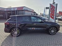 Gebraucht Porsche Cayenne 333 PS (244 kW) 2017 Schwarz SUV