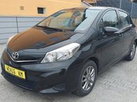 Gebraucht Toyota Yaris Life 99 PS (72 kW) 2012 Schwarz Limousine