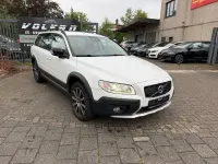 Gebraucht Volvo XC70 Momentum 181 PS (133 kW) 2015 Weiß Kombi