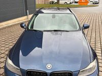 Gebraucht BMW 320 220 PS (161 kW) 2010 Blau Kombi