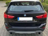 gebraucht BMW X1 xDrive20i Modell xLine in Sparkling Brown