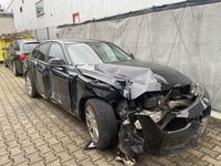 Gebraucht BMW 320 184 PS (135 kW) 2012 Schwarz Limousine