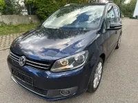 Gebraucht VW Touran Style 105 PS (77 kW) 2012 Blau Van / Kleinbus
