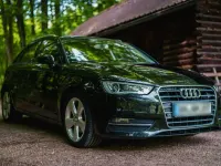 Gebraucht Audi A3 Ambiente 150 PS (110 kW) 2014 Schwarz Limousine
