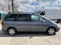 Gebraucht VW Sharan United 140 PS (102 kW) 2010 Grau Van / Kleinbus
