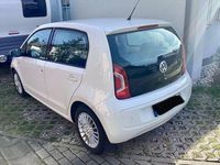 Gebraucht VW up! high up! 75 PS (55 kW) 2012 Weiß Kleinwagen