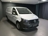 Gebraucht Mercedes Vito 163 PS (119 kW) 2023 Arktikweiß Van