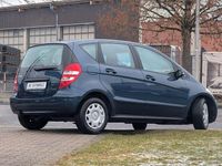 Gebraucht Mercedes A150 95 PS (69 kW) 2004 Blau Kleinwagen