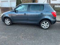 Gebraucht Skoda Fabia Classic 69 PS (50 kW) 2010 Grau Limousine