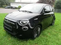 Second-hand Fiat 500e Icon 86 kW (118 CP) 2022 Negru Berlinǎ