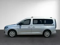 Gebraucht Ford Grand Tourneo Connect Titanium 122 PS (89 kW) 2024 Cyclone stardust silver Van / Kleinbus