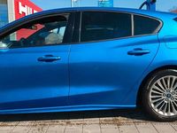Gebraucht Ford Focus ST-Line 125 PS (91 kW) 2018 Blau Limousine