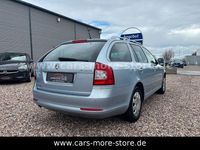 Gebraucht Skoda Octavia Ambiente 102 PS (75 kW) 2010 Blau Kombi