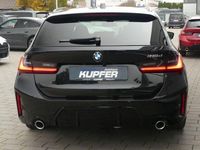 Gebraucht BMW 318 Performance 150 PS (110 kW) 2024 Blacksaphirschwarz Kombi
