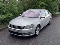Gebraucht VW Passat Comfortline 122 PS (89 kW) 2011 Silber Limousine