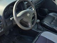 Gebraucht Opel Astra 101 PS (74 kW) 2000 Grün Limousine