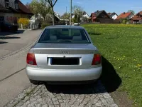 Second-hand Audi A4 101 CP (74 kW) 1995 Gri Berlinǎ