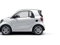 Gebraucht Smart ForTwo Coupé 60 kW (82 PS) 2023 Bodypanels in white Kleinwagen