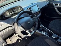 Gebraucht Peugeot 2008 Active 110 PS (80 kW) 2017 Schwarz SUV