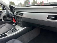 Gebraucht BMW 320 150 PS (110 kW) 2006 Grau Limousine