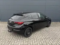 Gebraucht Opel Astra Dynamic 136 PS (100 kW) 2018 Onyx schwarz metallic (metallic) Limousine