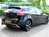 Gebraucht Volvo V40 152 PS (111 kW) 2019 Schwarz Limousine