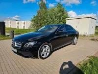 Gebraucht Mercedes E350 Avantgarde 286 PS (210 kW) 2017 Schwarz Limousine