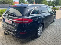 Gebraucht Ford Mondeo Titanium 150 PS (110 kW) 2022 Schwarz Kombi