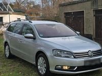 Gebraucht VW Passat 140 PS (102 kW) 2013 Grau Kombi