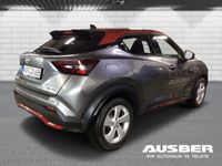 gebraucht Nissan Juke N-Design Hybrid 1.6 NAVI + Techn.-Paket 19'' 2Farblackierung grey/fuji sunset red