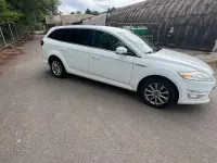 Gebraucht Ford Mondeo 140 PS (102 kW) 2010 Weiß Kombi