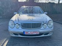 Gebraucht Mercedes E240 177 PS (130 kW) 2004 Silber Limousine