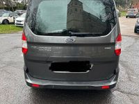 Gebraucht Ford Tourneo 101 PS (74 kW) 2018 Grau Van / Kleinbus