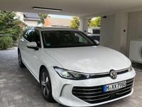 Gebraucht VW Passat Elegance 150 PS (110 kW) 2024 Weiß Kombi