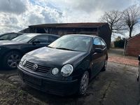 Gebraucht VW Polo 75 PS (55 kW) 2001 Schwarz Kleinwagen