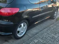 Gebraucht Peugeot 206 75 PS (55 kW) 2002 Schwarz