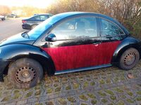 Second-hand VW Beetle 106 CP (77 kW) 2004 Negru Hatchback