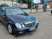Gebraucht Mercedes E220 170 PS (125 kW) 2008 Blau Limousine