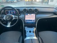 Gebraucht Mercedes C180 170 PS (125 kW) 2023 Andere farben Limousine