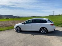 gebraucht Seat Leon ST FR 2.0 TDI 135kW DSG/LED/Pano/Navi