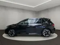 Neu VW Golf VIII R 150 PS (110 kW) 2026 Grenadillschwarz metallic Limousine
