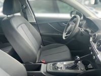 Gebraucht Audi Q2 S-Line 150 PS (110 kW) 2024 Grau SUV