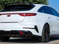 Gebraucht Kia ProCeed 204 PS (150 kW) 2020 Weiß Kleinwagen