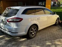 Gebraucht Ford Mondeo Trend 140 PS (102 kW) 2012 Weiß Limousine