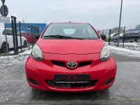 Gebraucht Toyota Aygo 68 PS (50 kW) 2009 Rot Kleinwagen
