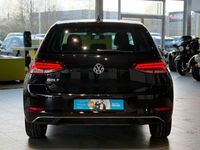 Gebraucht VW Golf VII 150 PS (110 kW) 2019 Schwarz Limousine