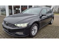 Gebraucht VW Passat 150 PS (110 kW) 2023 Schwarz Kombi