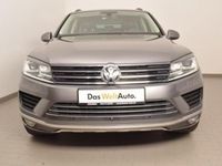 Gebraucht VW Touareg 262 PS (192 kW) 2015 Grau metallic SUV